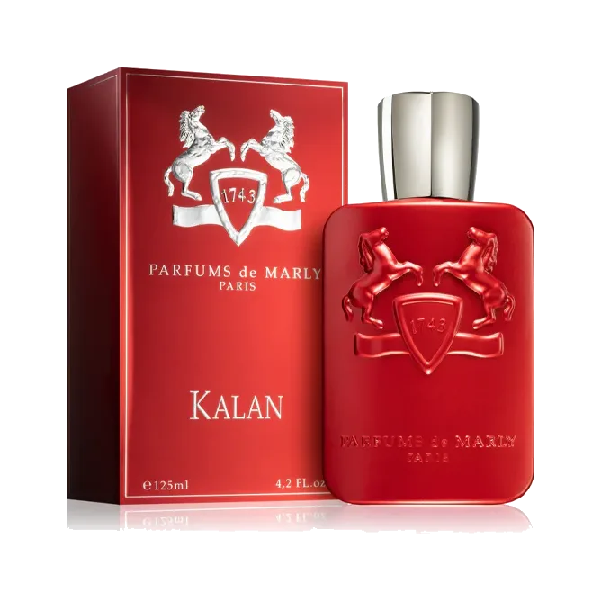 El frasco junto a su estuche rojo con el mismo escudo heráldico impreso en blanco, ambos sobre fondo blanco.
