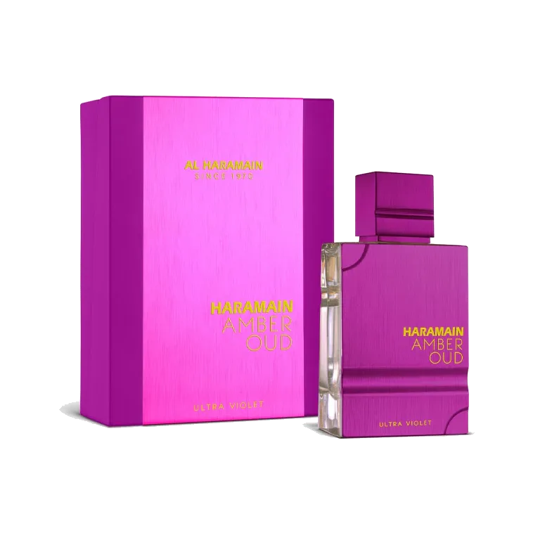 El frasco junto a su estuche cúbico fucsia degradado con letras doradas, ambos sobre fondo blanco.